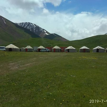 Pamir Nomad Yurt Camp Kara-Kavak Exterior photo