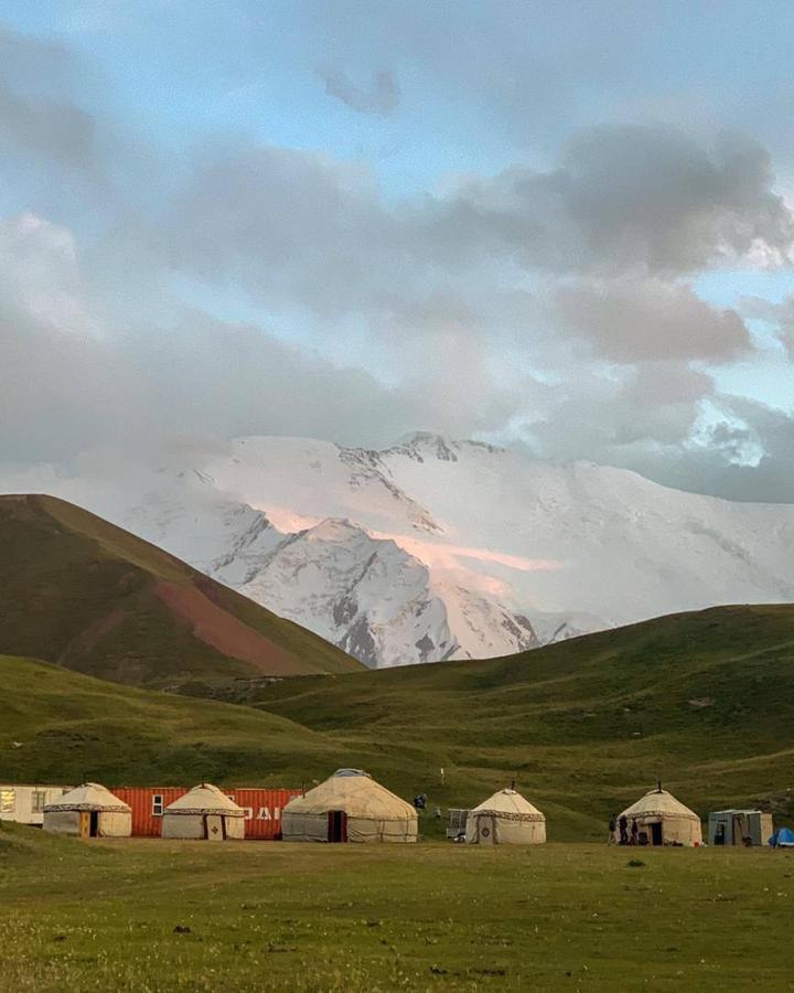 Pamir Nomad Yurt Camp Kara-Kavak Exterior photo
