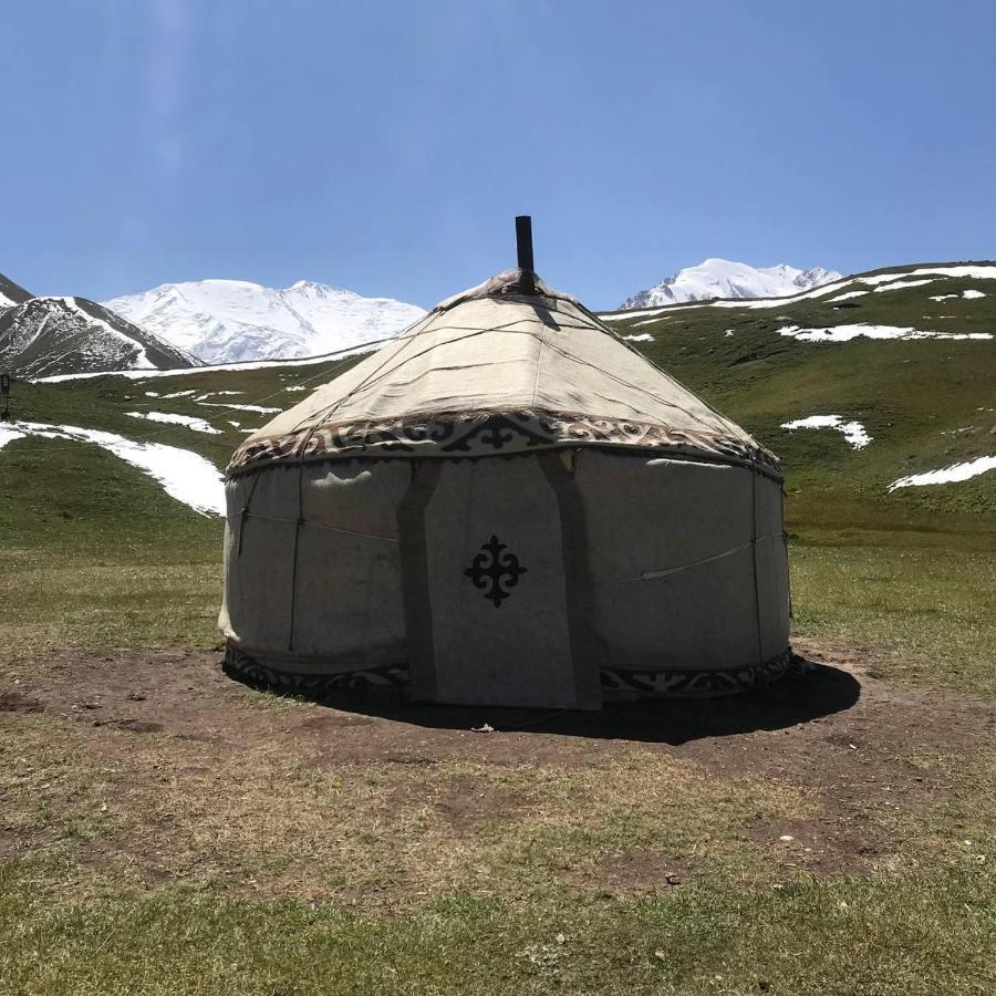 Pamir Nomad Yurt Camp Kara-Kavak Exterior photo