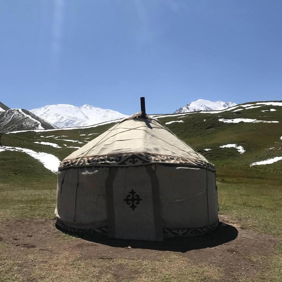 Pamir Nomad Yurt Camp Kara-Kavak Exterior photo